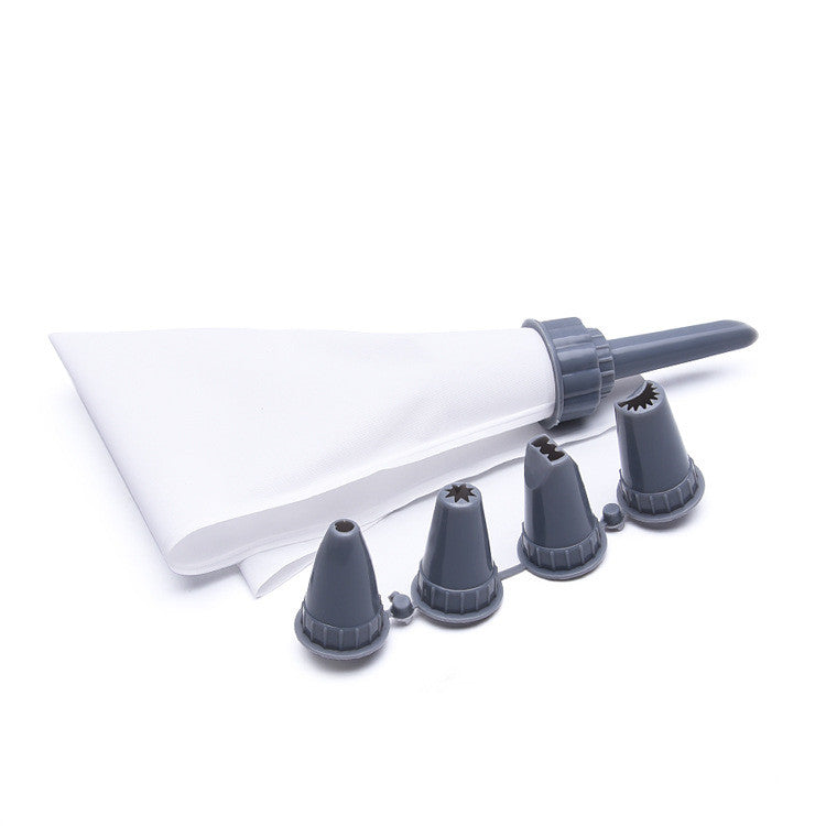 Set of 5 Cream-Mounted Nozzles: Essential Kitchen Gadgets for Pastry Decorating